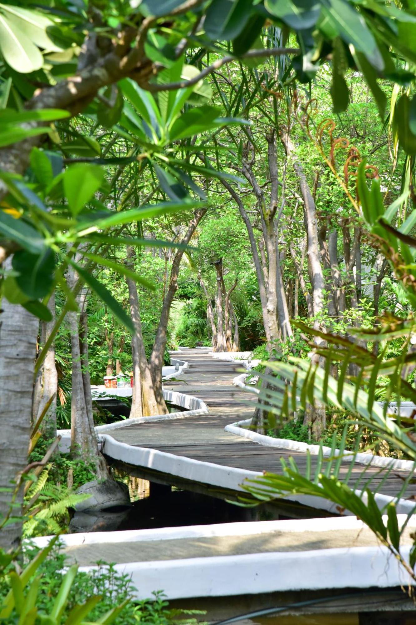 Tanaosri Resort Pranburi Esterno foto